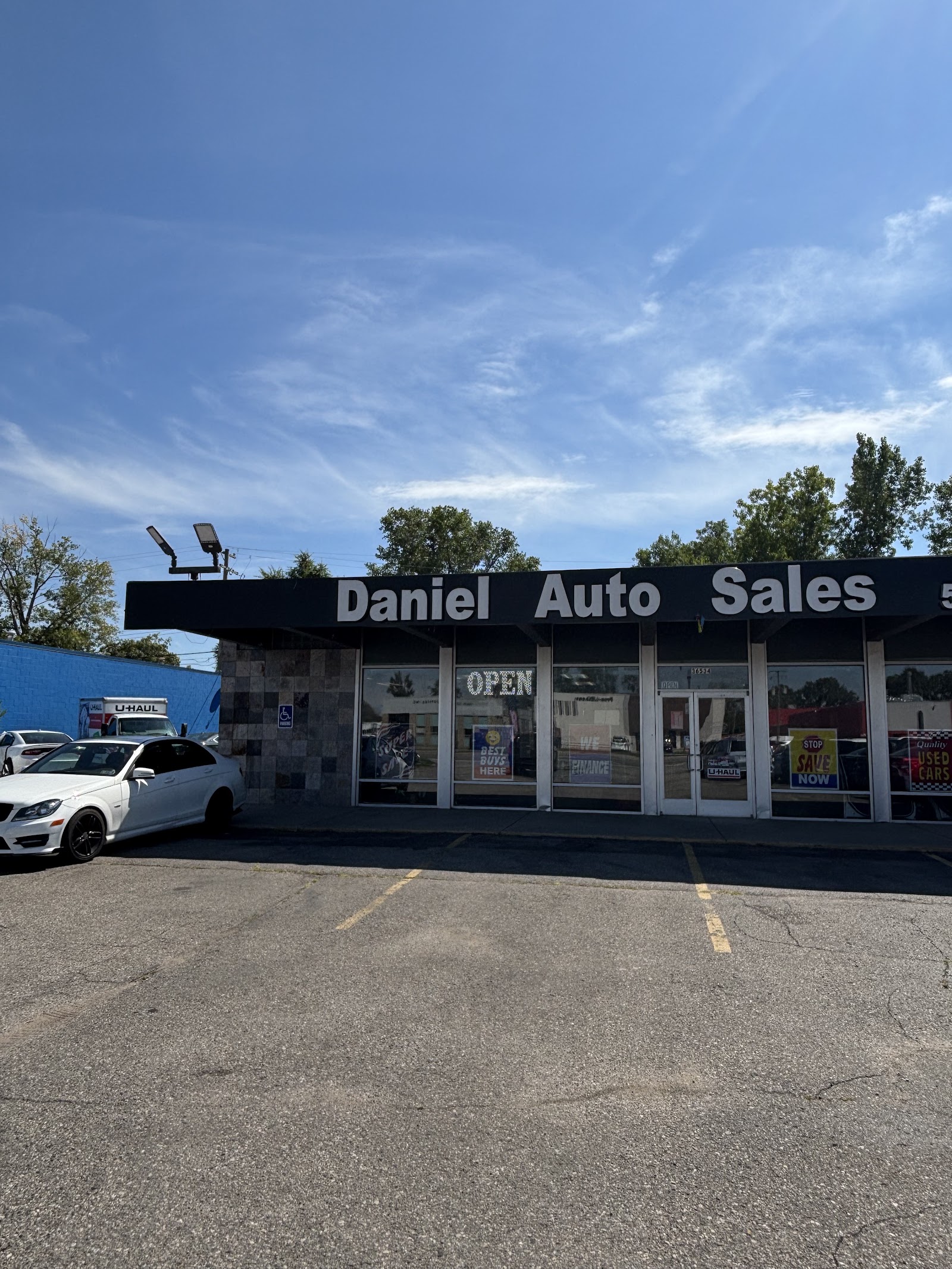 Daniel Auto Sales in Clinton Township