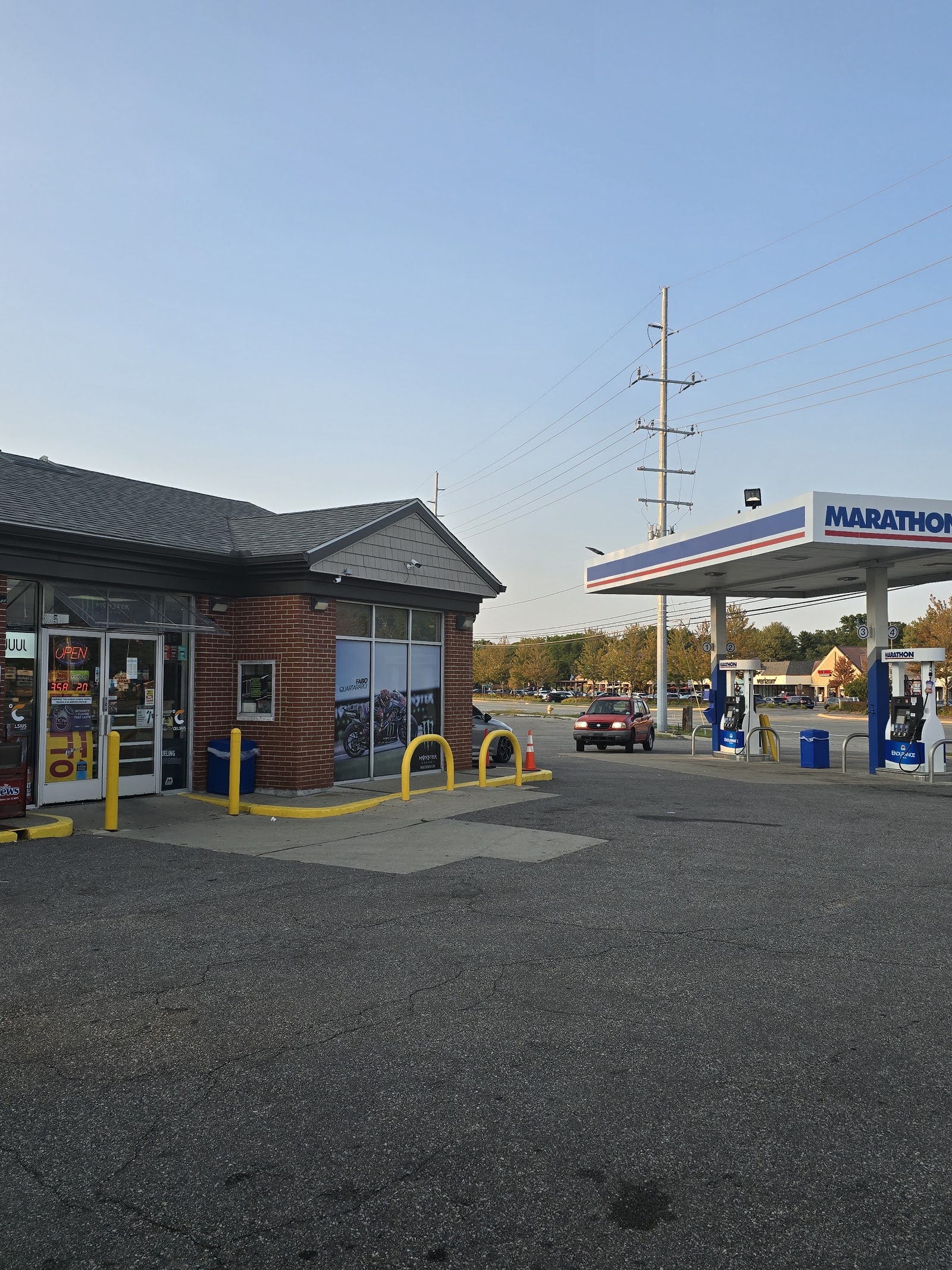Marathon Gas — photo