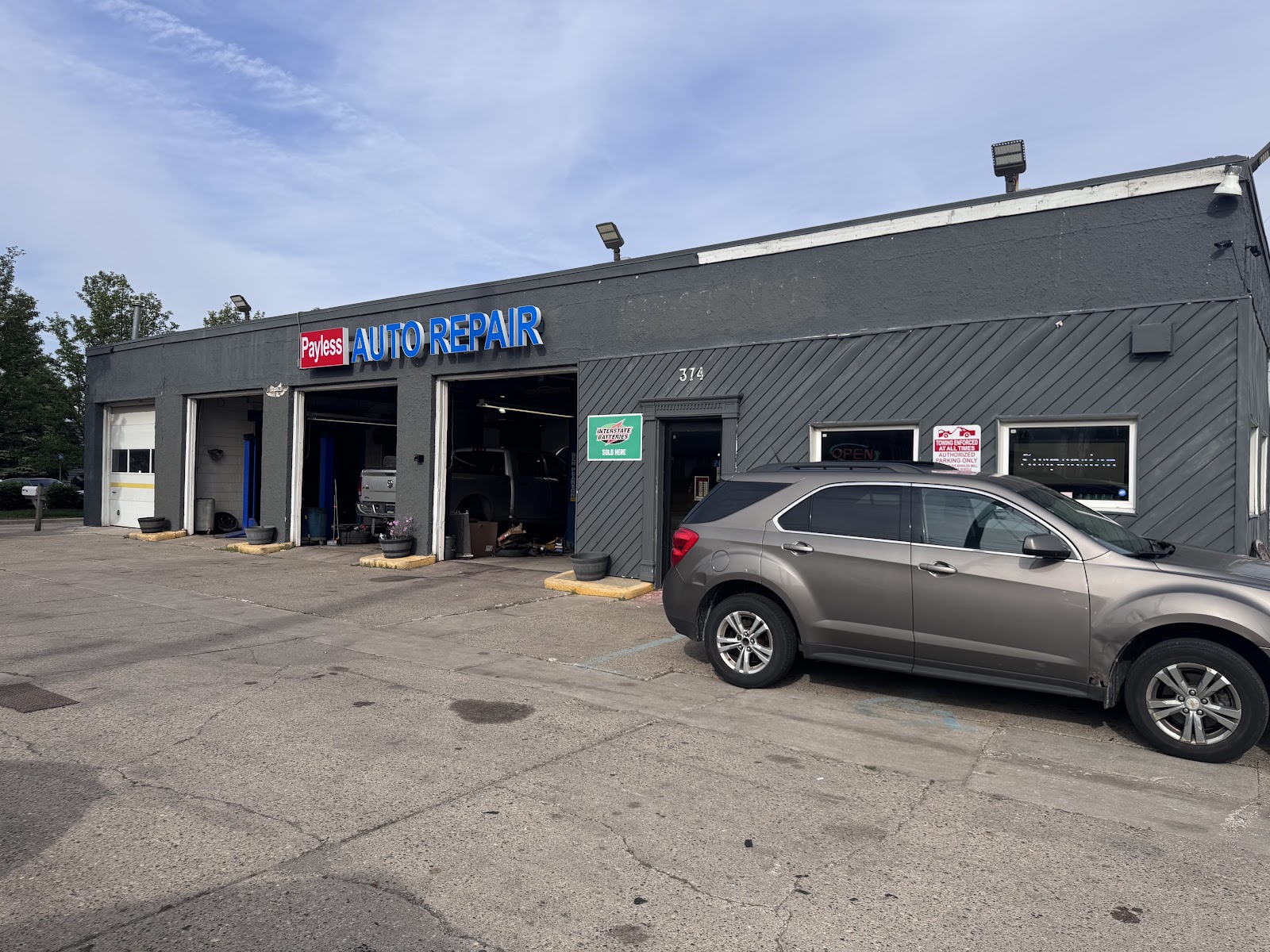 pay less auto services — photo