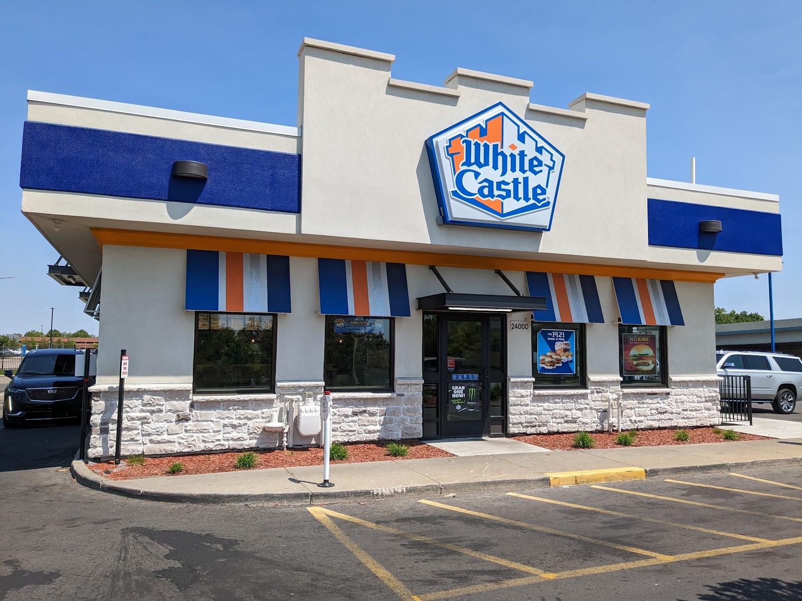 White Castle in Clinton Township
